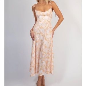 RESA MANDI DRESS IN SAHARA